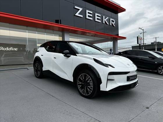 ZEEKR X 2025