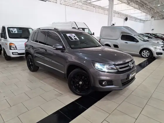 VOLKSWAGEN TIGUAN 2014