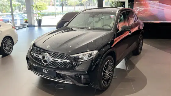 MERCEDES-BENZ GLC 300 2026