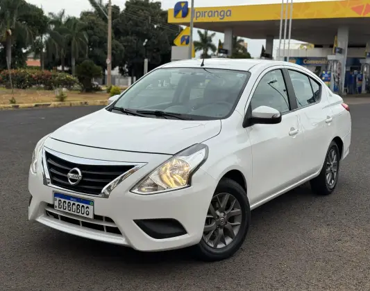 NISSAN VERSA 2019