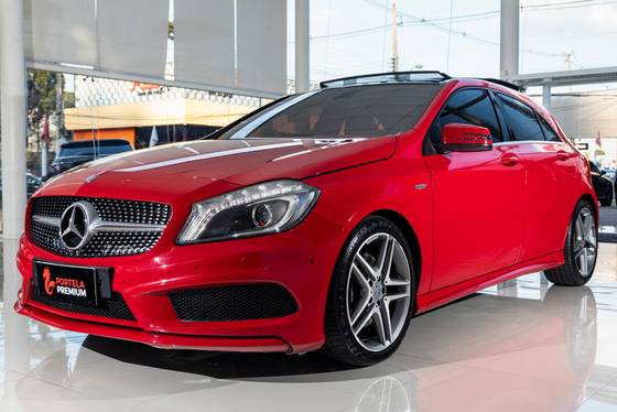 MERCEDES-BENZ A 250 2015