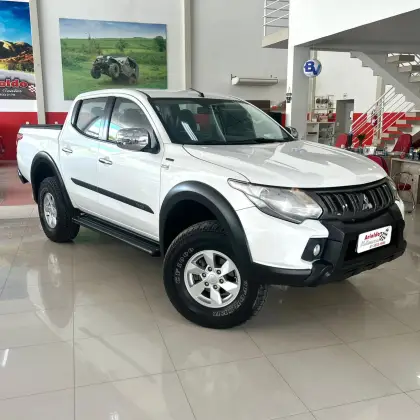 MITSUBISHI L200 TRITON 2021