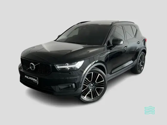 VOLVO XC40 2020
