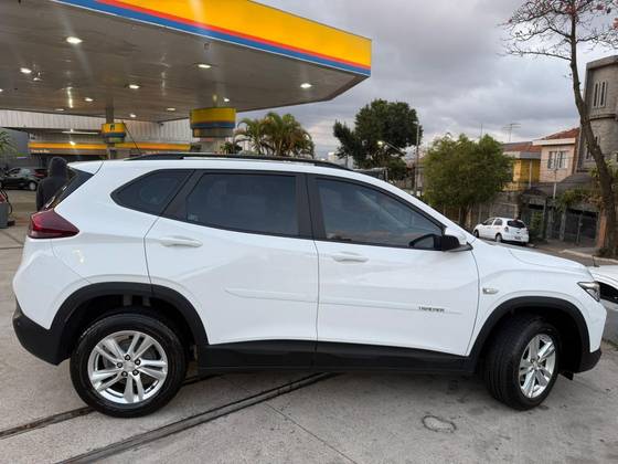 CHEVROLET TRACKER 2023