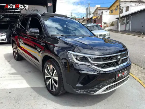 VOLKSWAGEN TAOS 2022