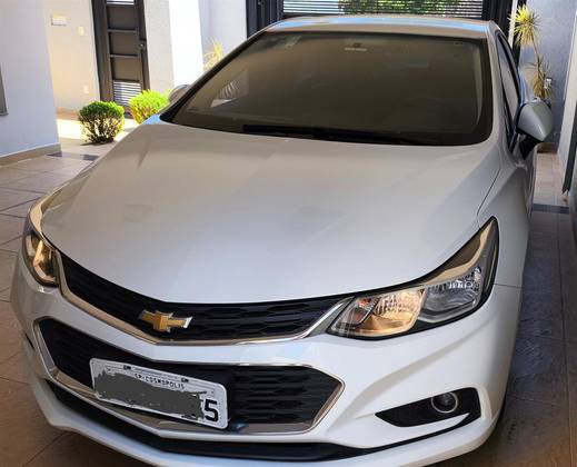 CHEVROLET CRUZE 2018
