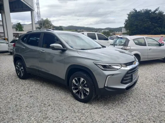 CHEVROLET TRACKER 2024