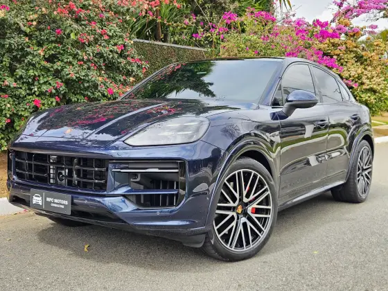 PORSCHE CAYENNE 2025