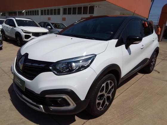 RENAULT CAPTUR 2022