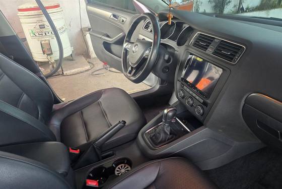 VOLKSWAGEN JETTA 2018