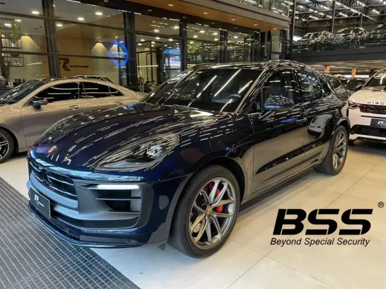 PORSCHE MACAN 2022