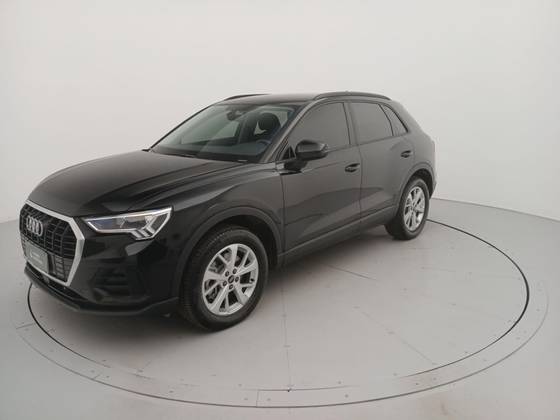 AUDI Q3 2024