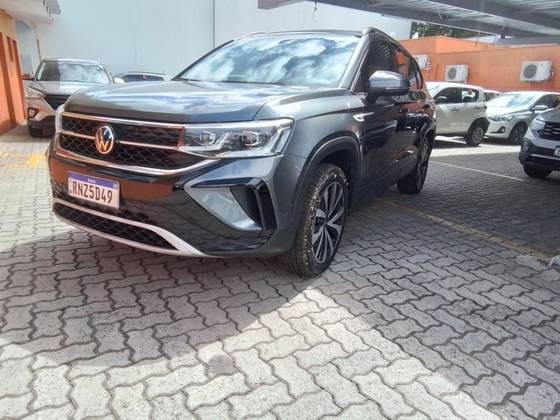 VOLKSWAGEN TAOS 2022