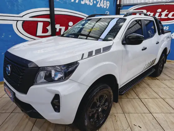 NISSAN FRONTIER 2023