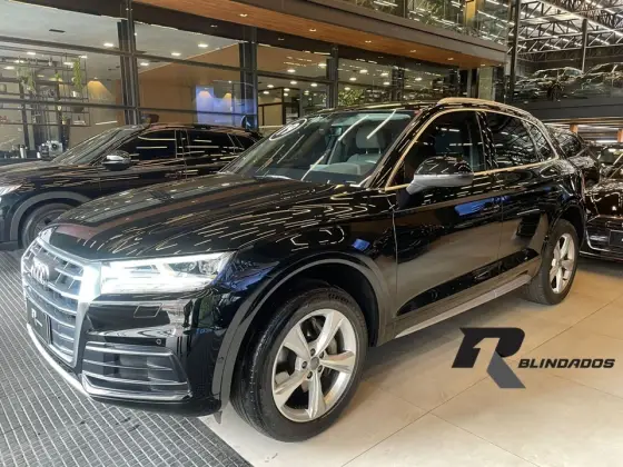 AUDI Q5 2019