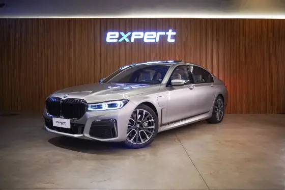 BMW 745Le 2021
