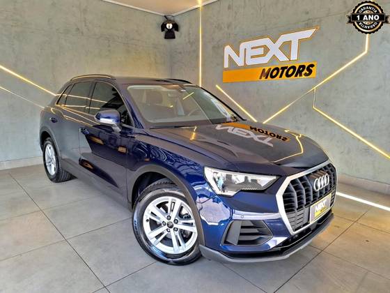 AUDI Q3 2021