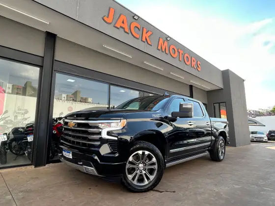 CHEVROLET SILVERADO 2024