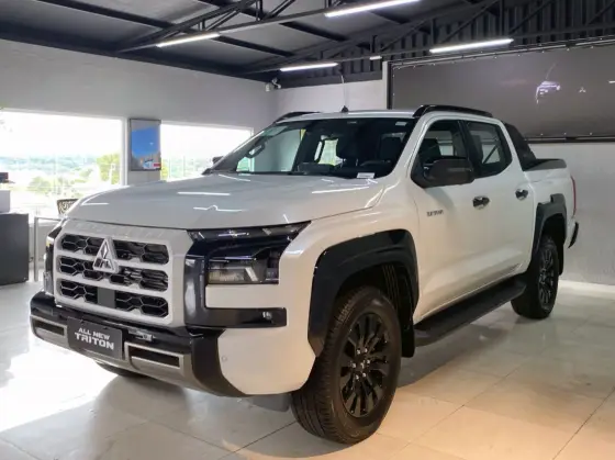 MITSUBISHI TRITON 2026