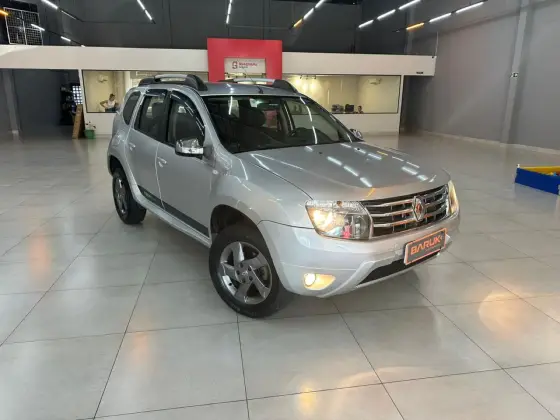 RENAULT DUSTER 2013