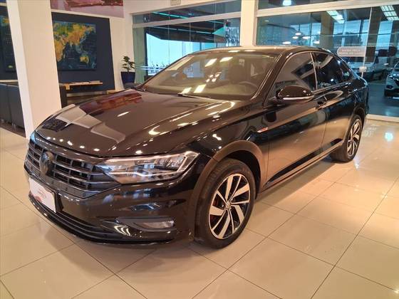VOLKSWAGEN JETTA 2019