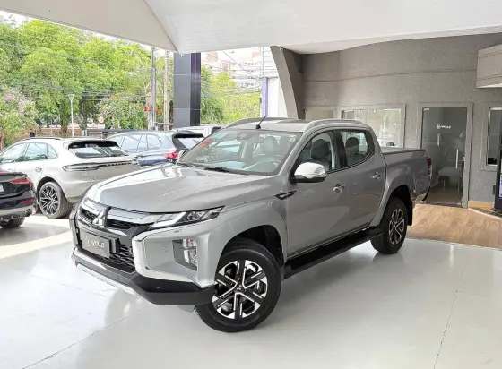 MITSUBISHI L200 TRITON 2024