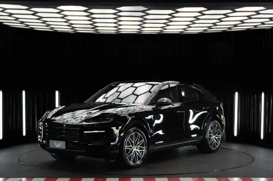 PORSCHE CAYENNE 2024