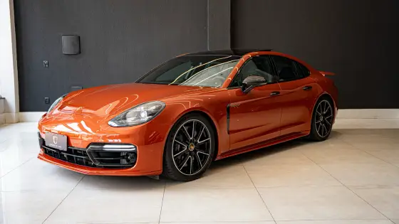 PORSCHE PANAMERA 2022