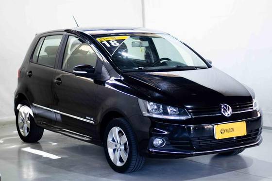 VOLKSWAGEN FOX 2018