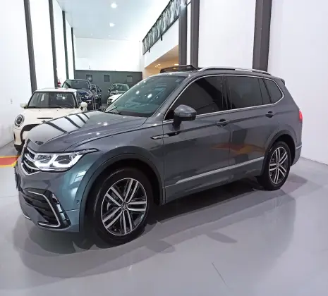 VOLKSWAGEN TIGUAN 2025