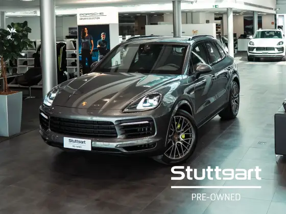 PORSCHE CAYENNE 2021