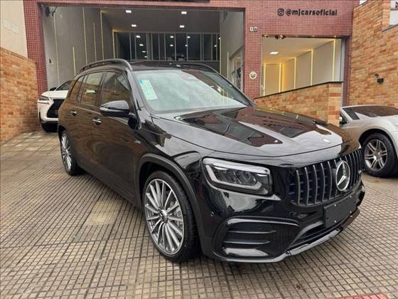 MERCEDES-BENZ GLB 35 AMG 2025