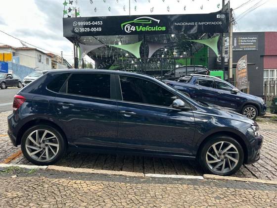 VOLKSWAGEN POLO 2020