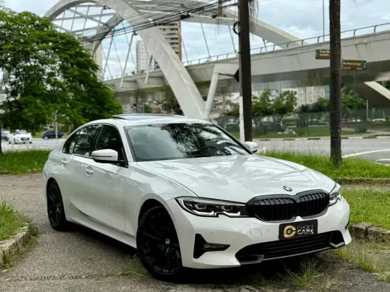 BMW 320i 2020