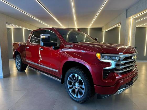 CHEVROLET SILVERADO 2025