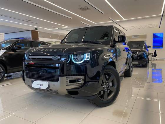 LAND ROVER DEFENDER 2024