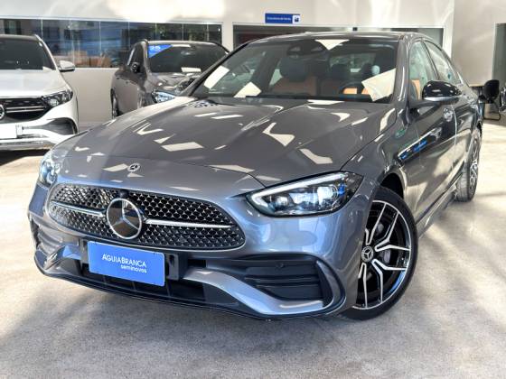 MERCEDES-BENZ C 300 2024