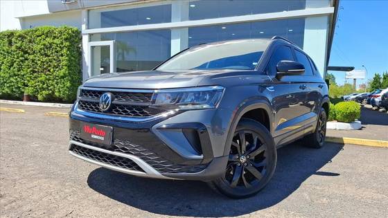 VOLKSWAGEN TAOS 2022