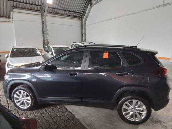 CHEVROLET TRACKER 2024