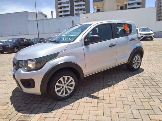 FIAT MOBI 2023