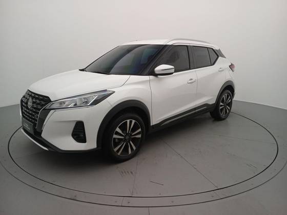 NISSAN KICKS 2024