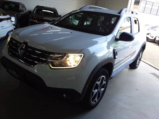 RENAULT DUSTER 2024