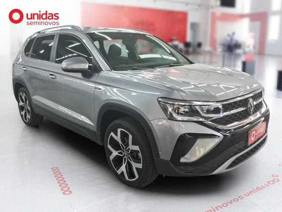 VOLKSWAGEN TAOS 2024