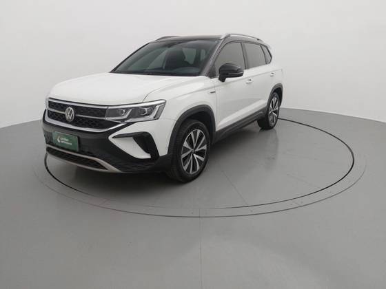 VOLKSWAGEN TAOS 2023