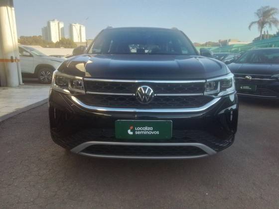 VOLKSWAGEN TAOS 2024