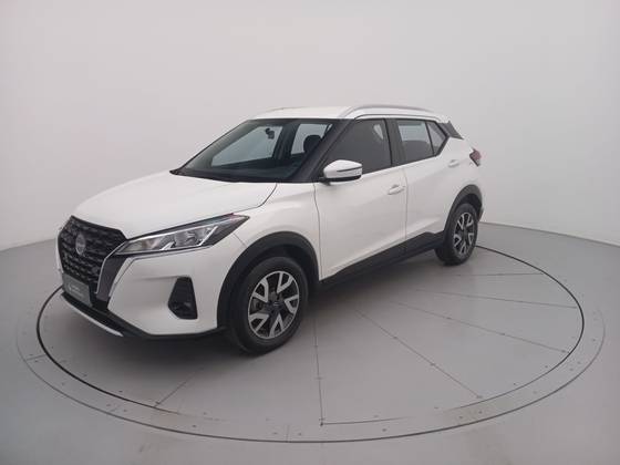 NISSAN KICKS 2024