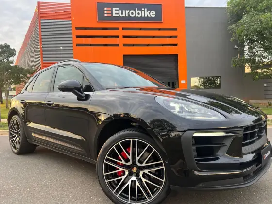 PORSCHE MACAN 2025