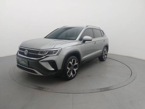 VOLKSWAGEN TAOS 2024