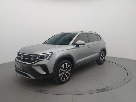 VOLKSWAGEN TAOS 2023