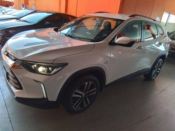 CHEVROLET TRACKER 2025